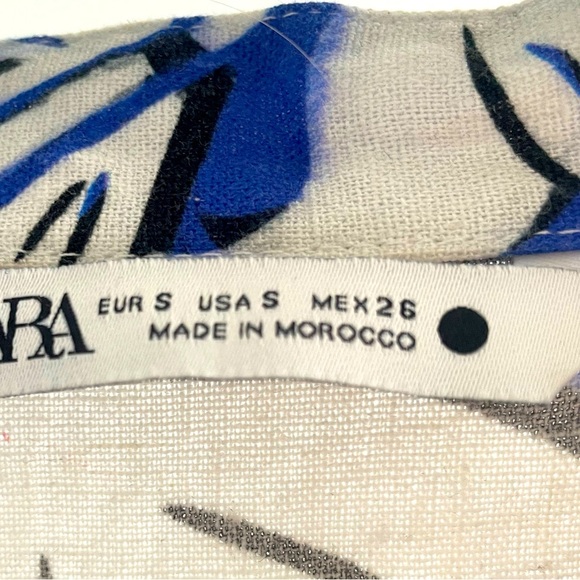 Blue and White Zara patterned dress small - Picture 4 of 4